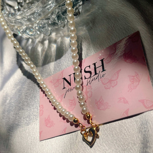 Classic Pearl Necklace