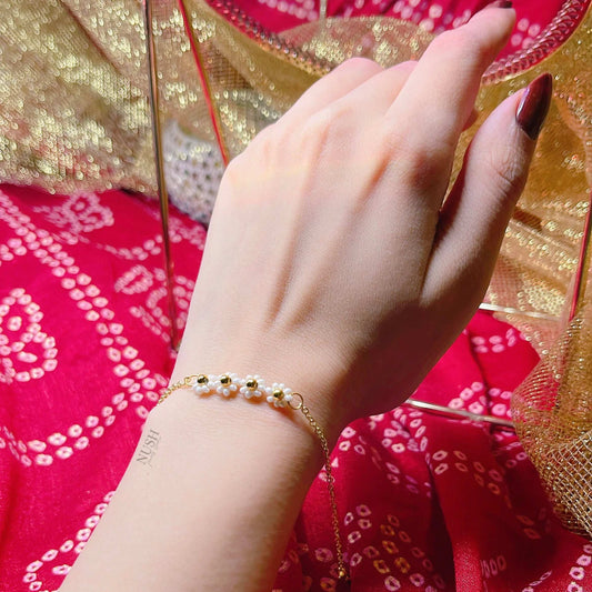 Flower bracelet with chain (gold plated)