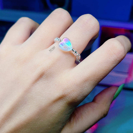 Holographic heart ring (with silver beads)